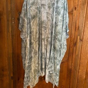Palm leaves kimono